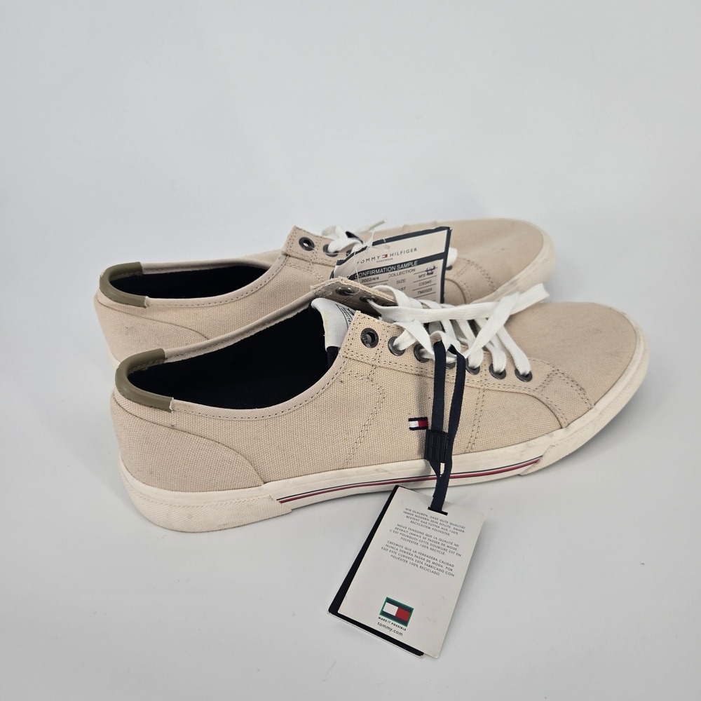 NWT Tommy Hilfiger Beige Low-Top Canvas Sneakers Mens Size 10 Shoes